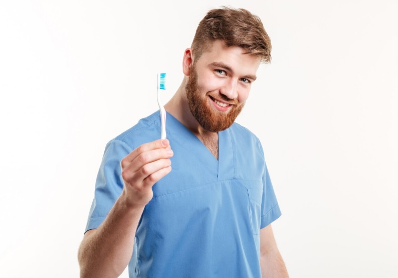 Jak prawidłowo dbać o higienę jamy ustnej przy nadwrażliwości zębów?